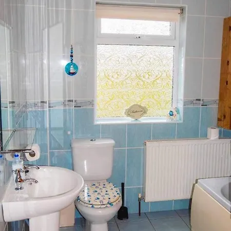 Holiday home Teac Treasa *