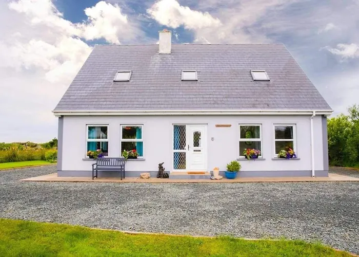 Holiday home Teac Treasa *